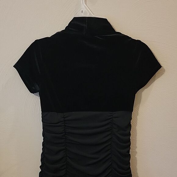 BCX GIRL BLACK AND FUCHSIA DROPPED WAIST FANCY PARTY DRESS, SIZE 10 - Picture 8 of 12